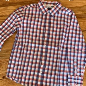 🌺 Old Navy boys checked shirt size M/8